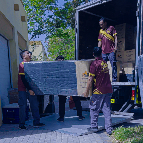 laoding_1choose-and-move.jpg | Best Dubai Storage self storage dubai